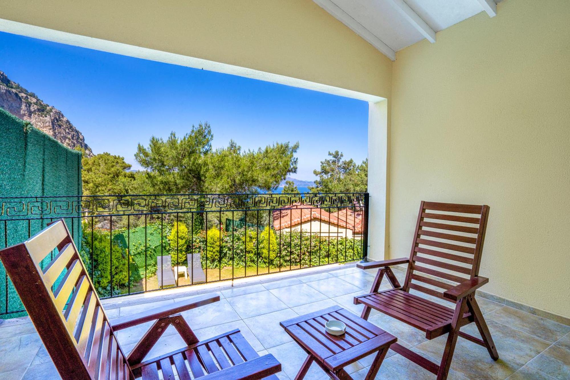 Alya Villa Hotel Turunç Exteriör bild